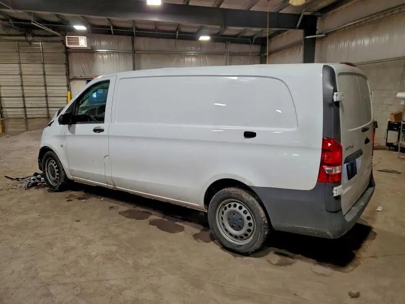 2023 MERCEDES-BENZ METRIS   