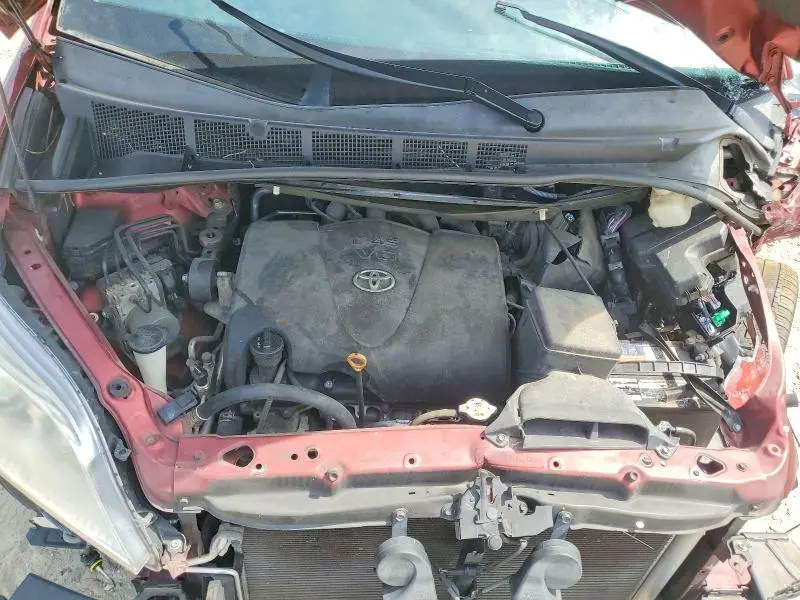 2017 TOYOTA SIENNA XLE 7-PASSENGER  
