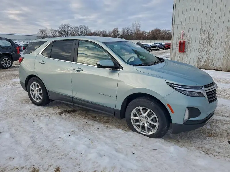 2022 CHEVROLET EQUINOX LT  