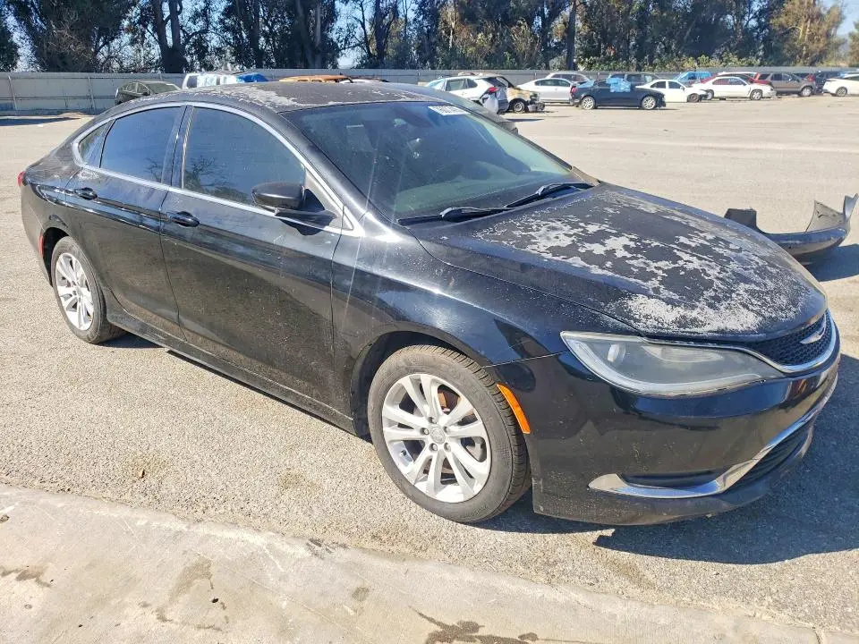 2015 CHRYSLER 200   
