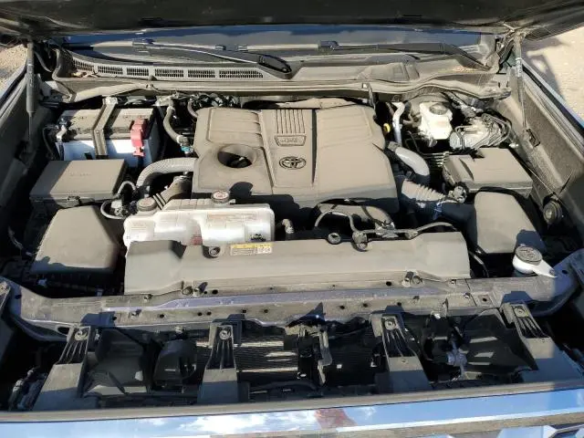 2024 TOYOTA TUNDRA CREWMAX PLATINUM  