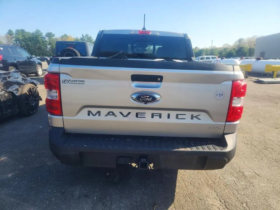 2022 FORD MAVERICK XL  