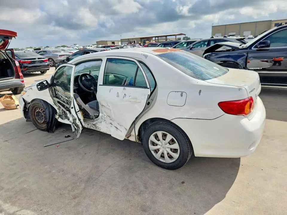 2010 TOYOTA COROLLA LE  