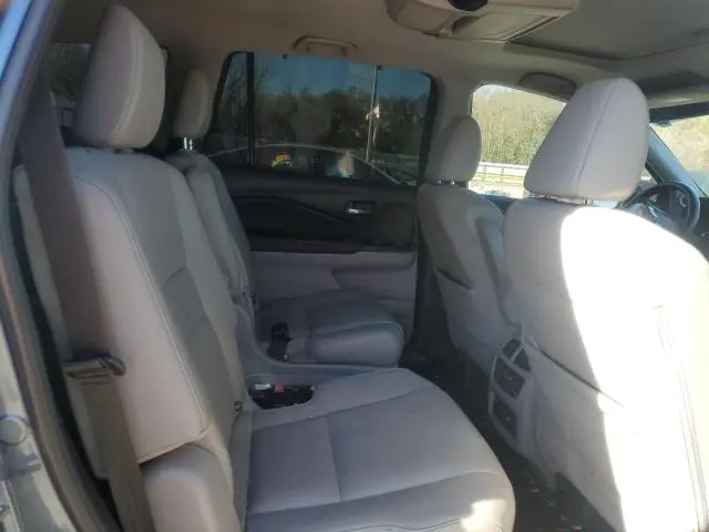 2019 HONDA PILOT TOURING  