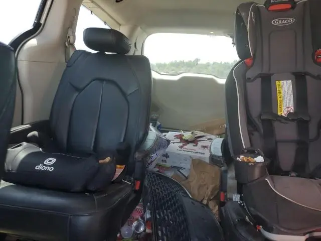 2017 CHRYSLER PACIFICA TOURING L PLUS  