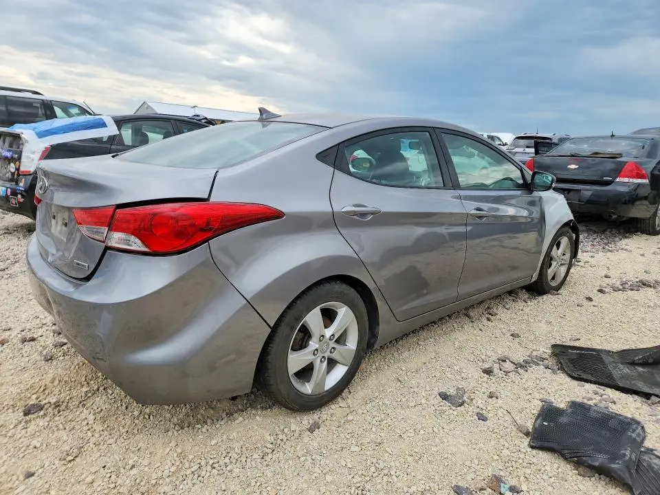 2012 HYUNDAI ELANTRA LIMITED  
