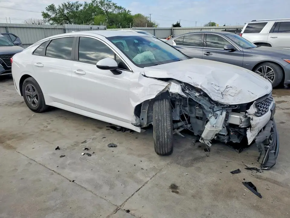2024 KIA K5 LXS  