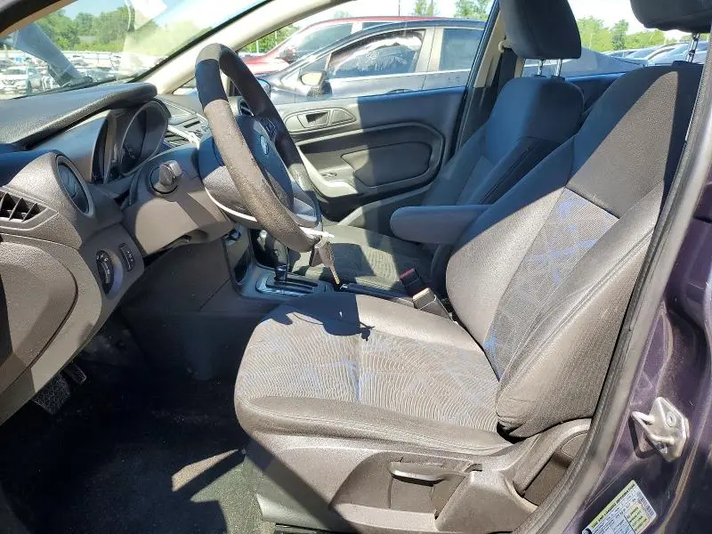 2013 FORD FIESTA SE  