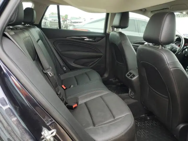 2018 BUICK REGAL TOURX ESSENCE  