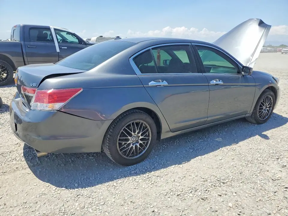 2011 HONDA ACCORD EXL  