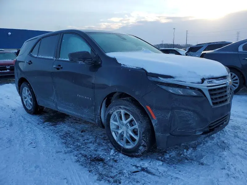 2022 CHEVROLET EQUINOX LS  