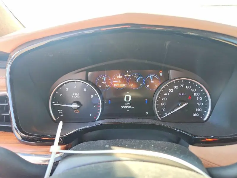 2017 CADILLAC XT5 PLATINUM  