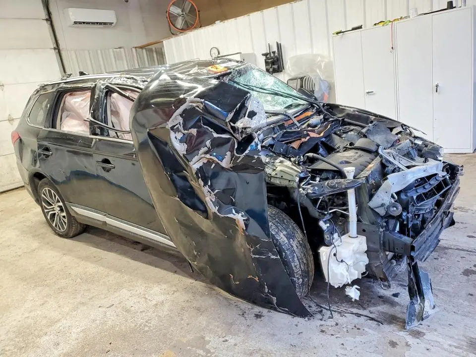 2018 MITSUBISHI OUTLANDER SE  