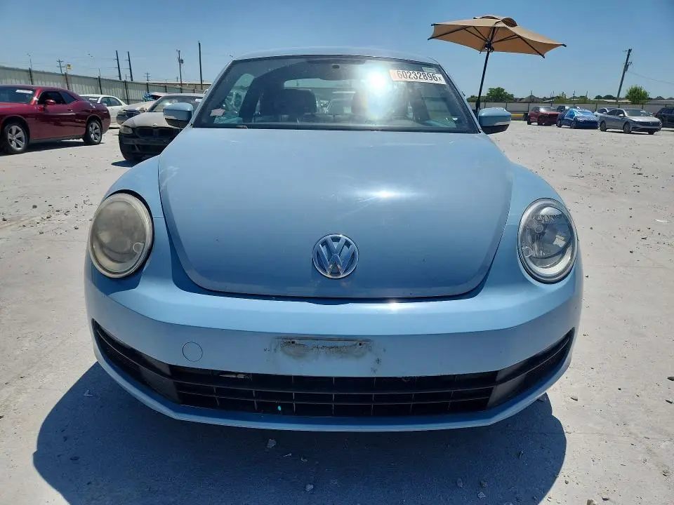 2012 VOLKSWAGEN BEETLE   