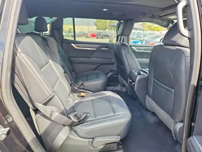 2024 GMC ACADIA UPLEVEL  