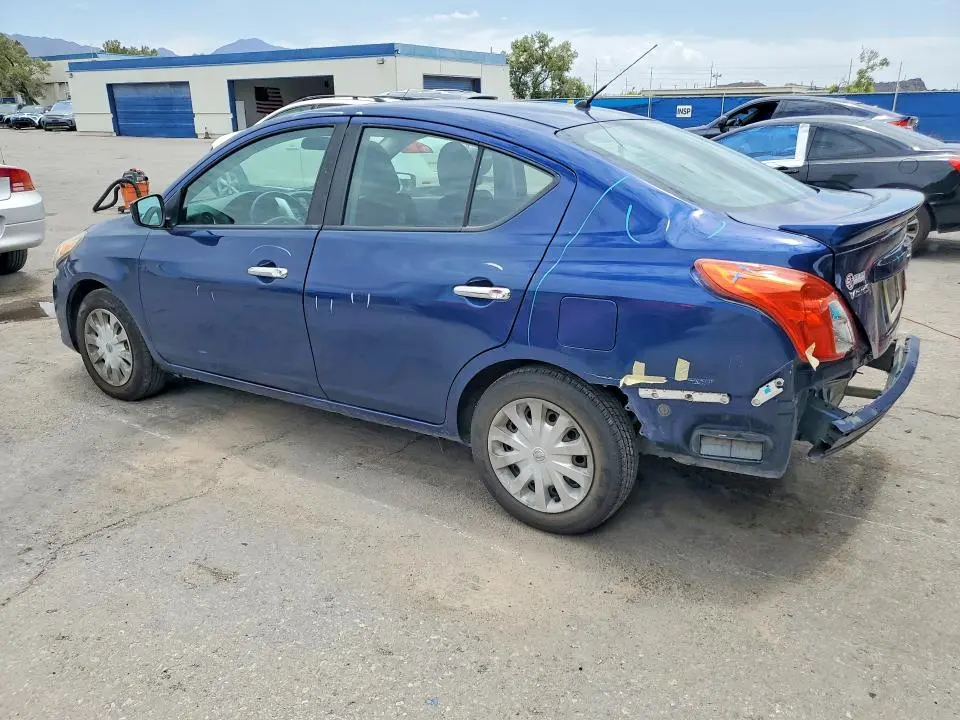 2019 NISSAN VERSA SV  
