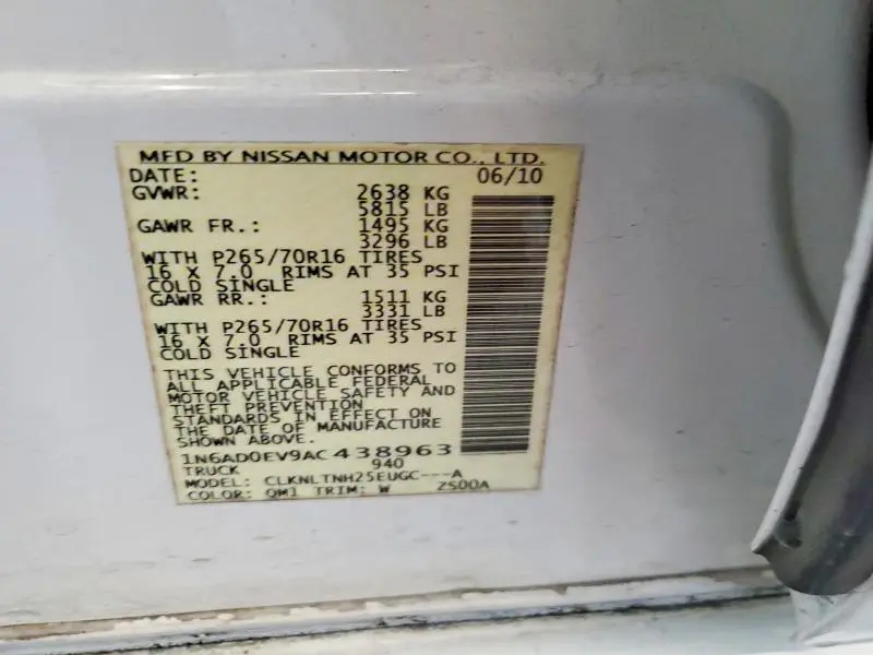 2010 NISSAN FRONTIER SE V6  