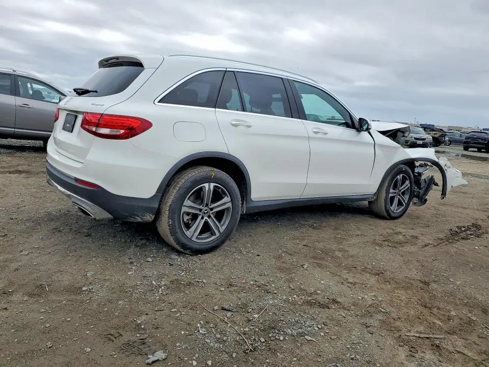 2019 MERCEDES-BENZ GLC 300 4MATIC  