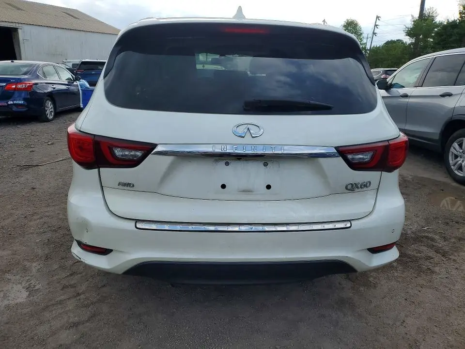 2019 INFINITI QX60 LUXE  