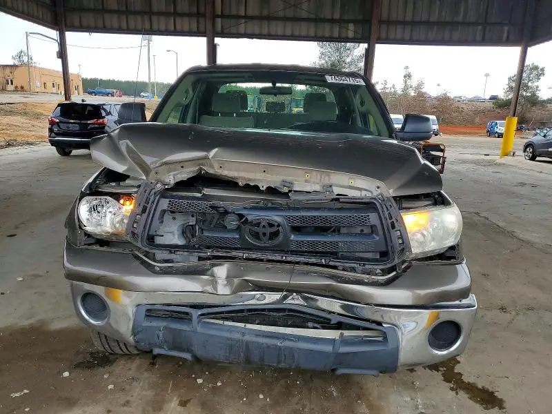 2013 TOYOTA TUNDRA DOUBLE CAB SR5  