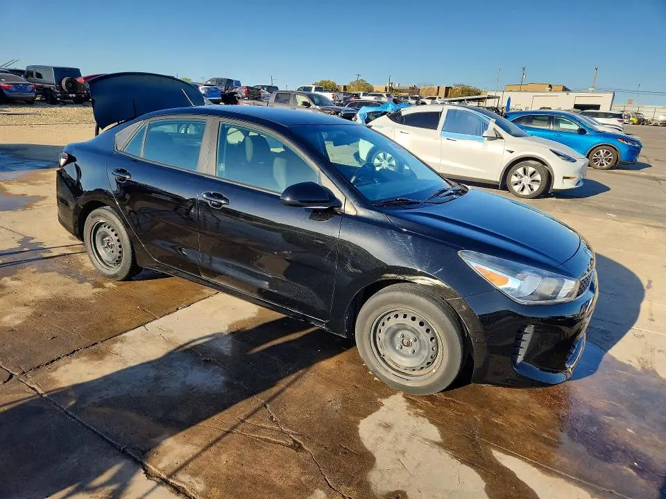 2019 KIA RIO LX  