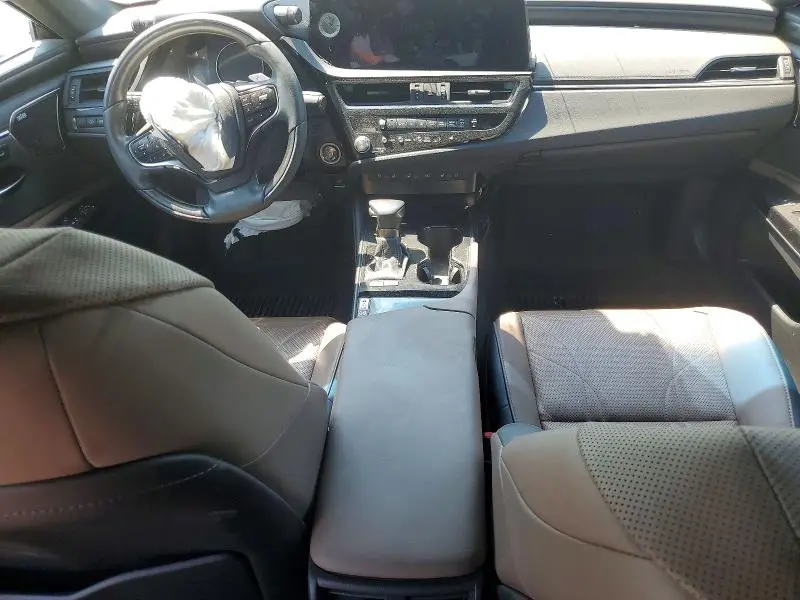 2023 LEXUS ES 300H ULTRA LUXURY  