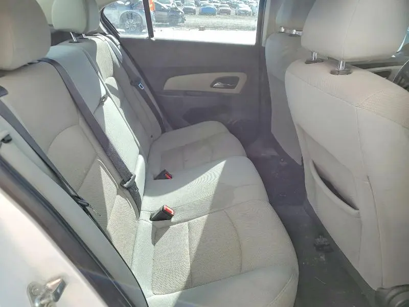 2012 CHEVROLET CRUZE LT  