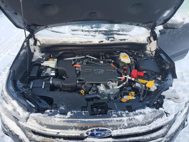 2025 SUBARU FORESTER LIMITED  