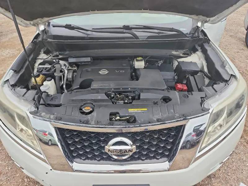 2014 NISSAN PATHFINDER S  