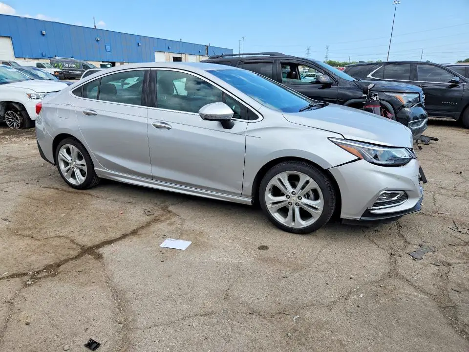 2016 CHEVROLET CRUZE PREMIER  