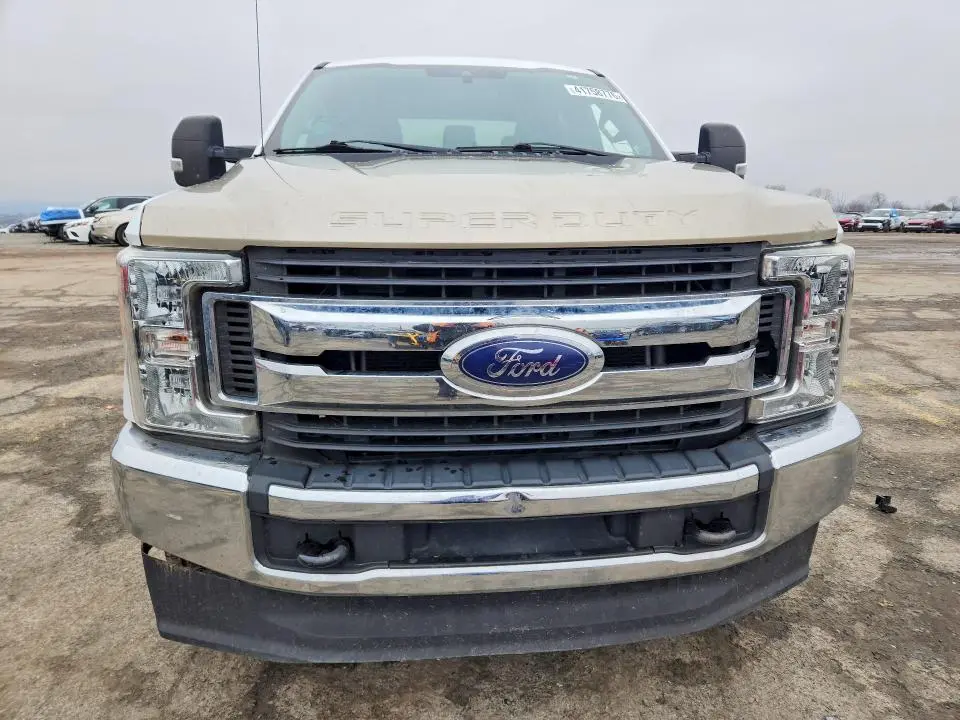 2021 FORD F250 XLT SD 4WD 6.2L V8 CREW CAB