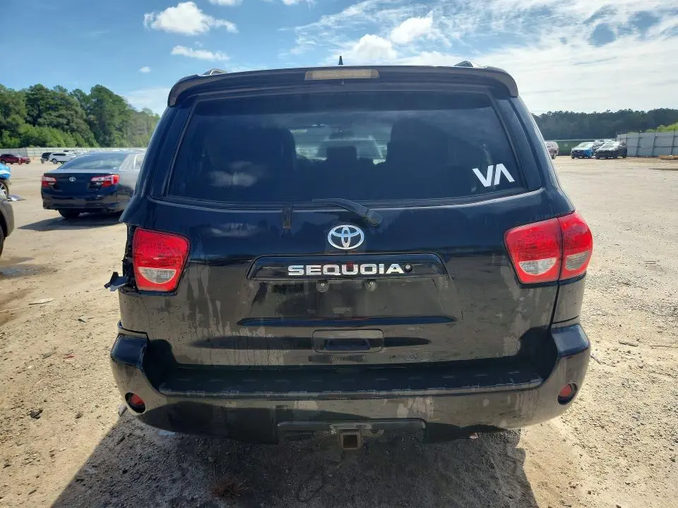 2012 TOYOTA SEQUOIA SR5  