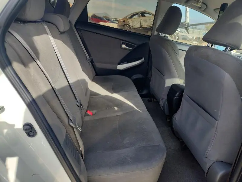2013 TOYOTA PRIUS THREE  