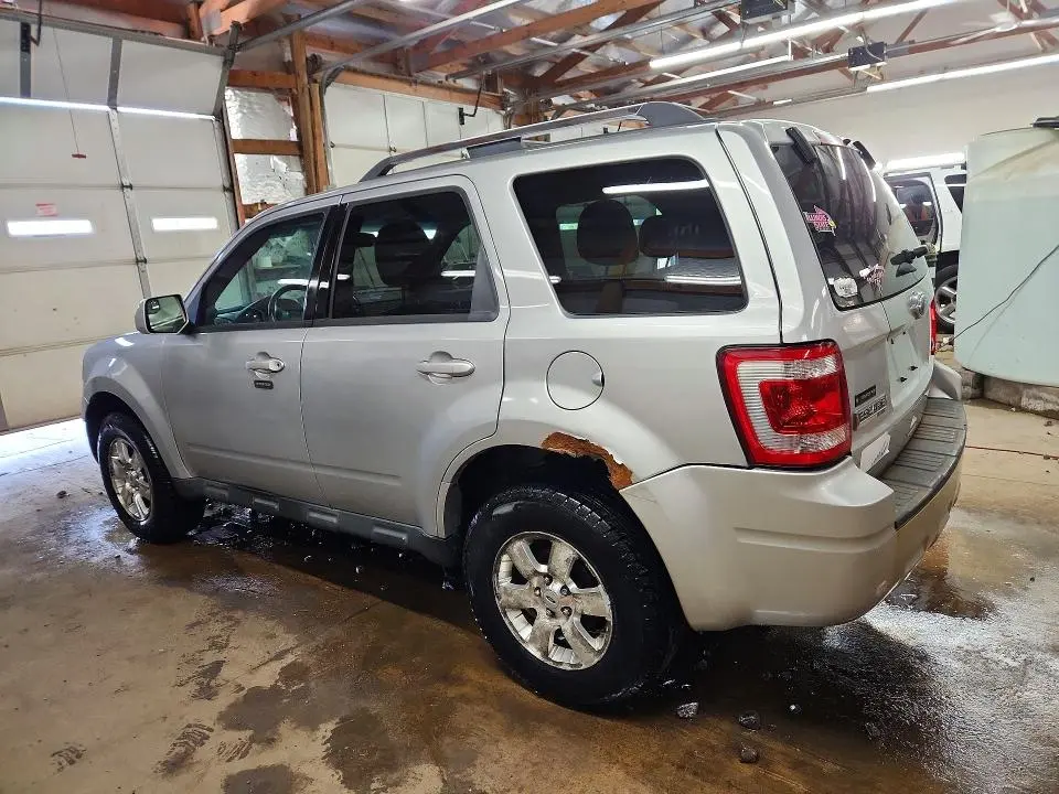 2012 FORD ESCAPE LIMITED  