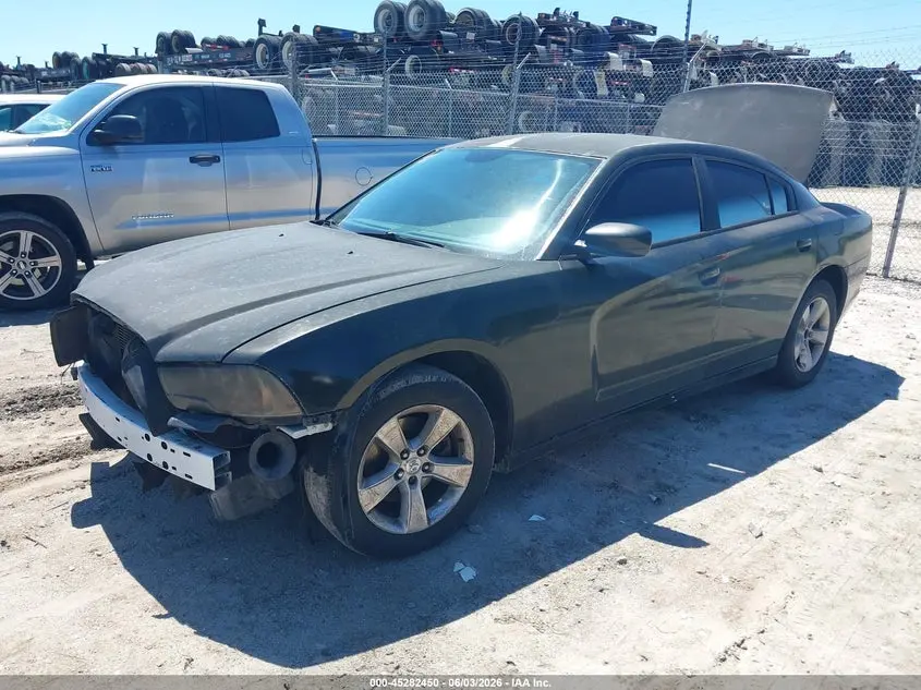 2014 DODGE CHARGER SE