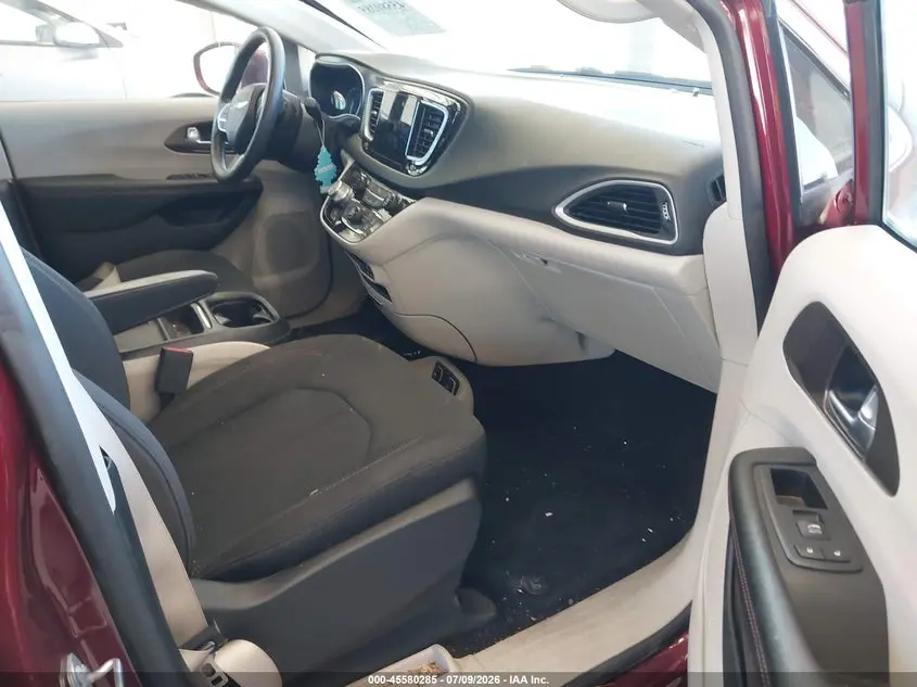 2019 CHRYSLER PACIFICA TOURING PLUS
