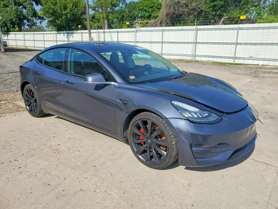 2020 TESLA MODEL 3   