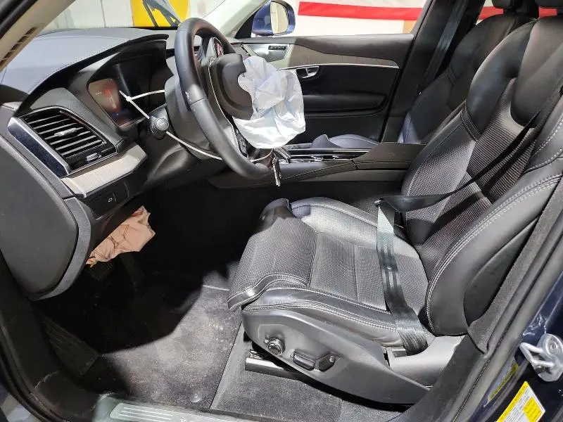 2023 VOLVO XC90 ULTIMATE  