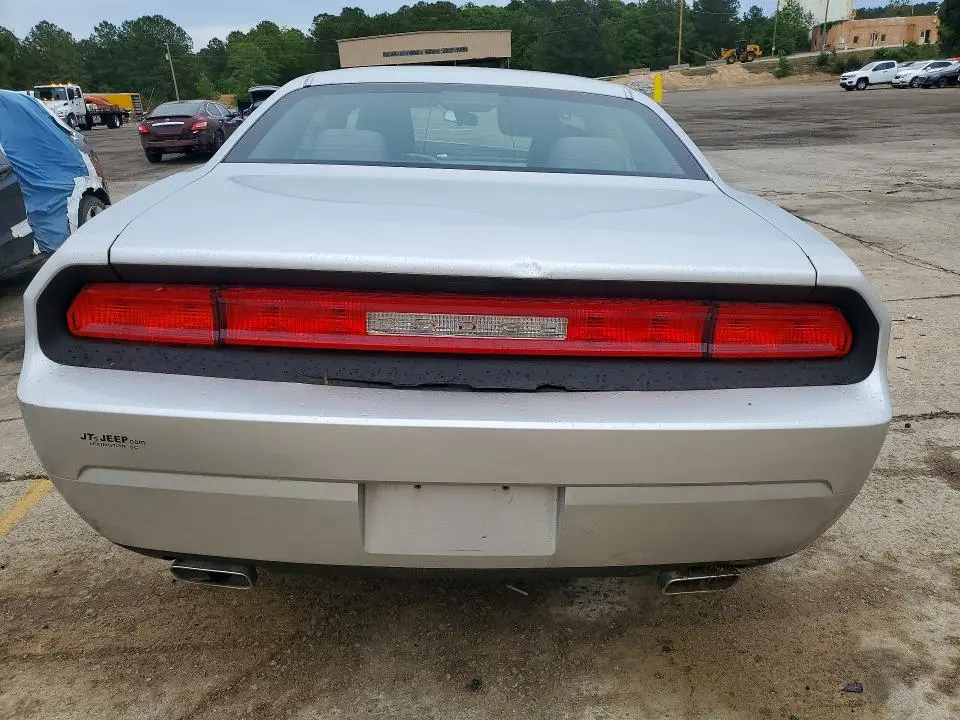 2012 DODGE CHALLENGER SXT  