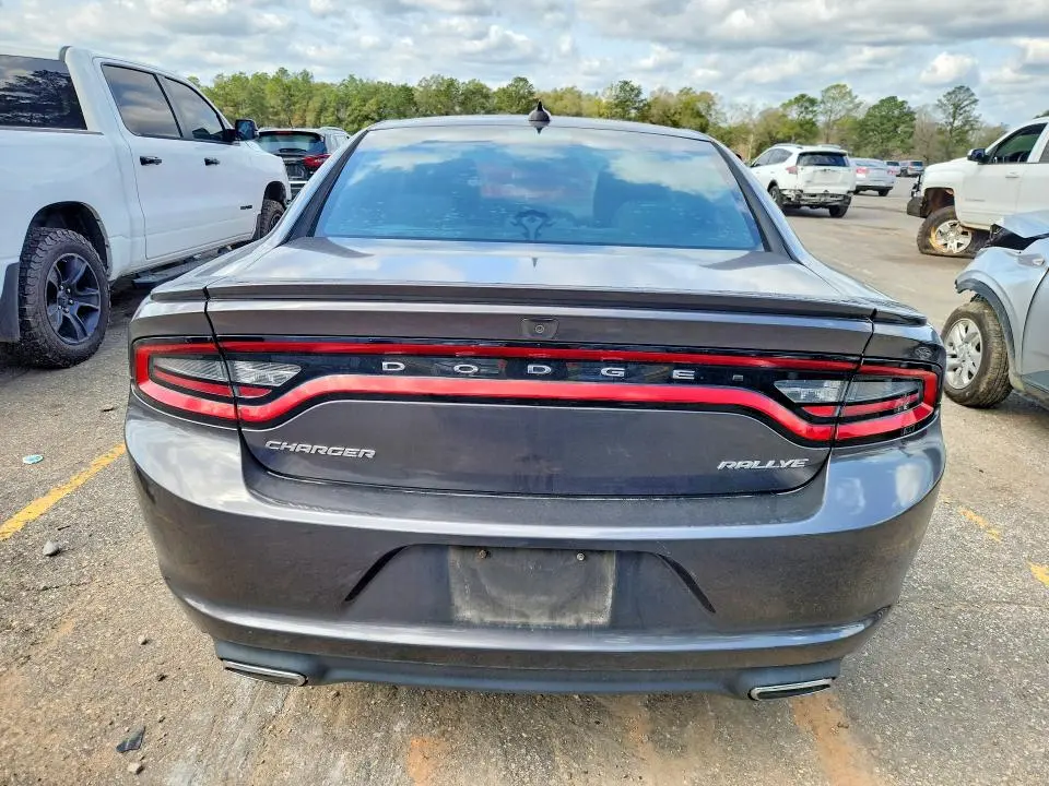 2016 DODGE CHARGER SXT  