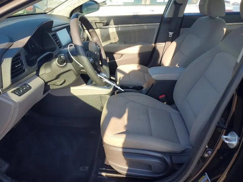 2019 HYUNDAI ELANTRA SEL  