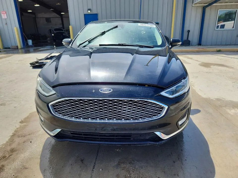 2020 FORD FUSION TITANIUM  