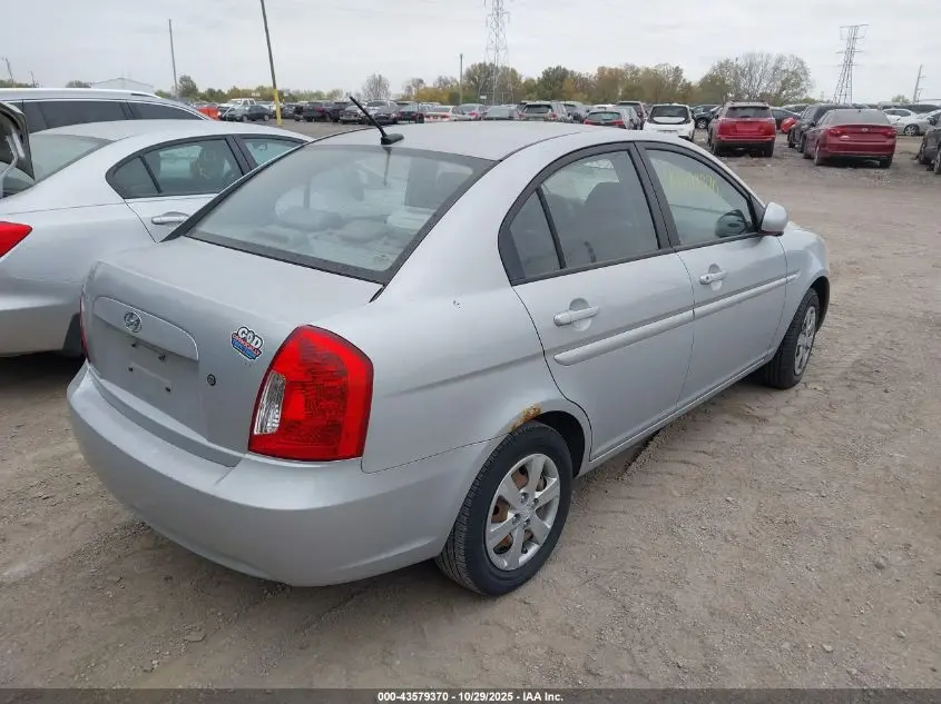 2011 HYUNDAI ACCENT GLS
