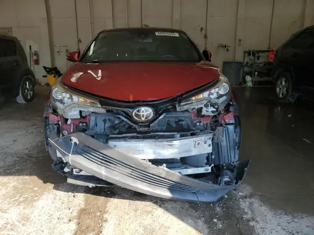 2018 TOYOTA C-HR XLE  