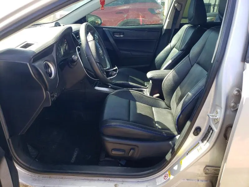 2018 TOYOTA COROLLA XSE  