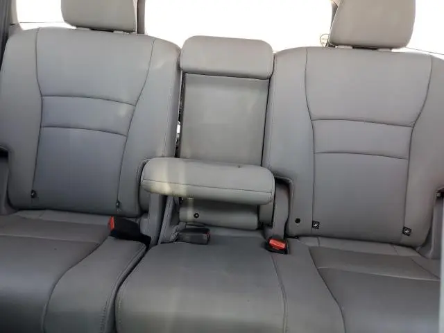 2016 HONDA PILOT EXLN  