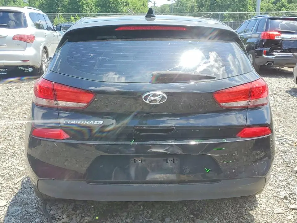 2018 HYUNDAI ELANTRA GT BASE  