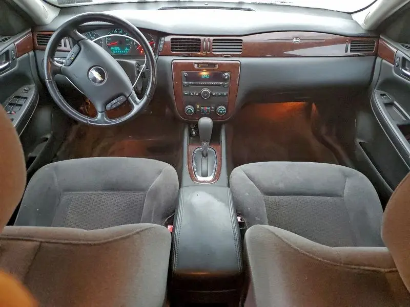 2011 CHEVROLET IMPALA LT  