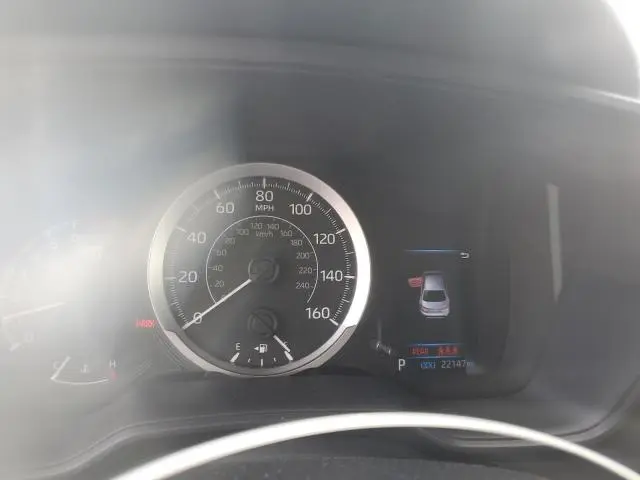 2021 TOYOTA COROLLA LE  