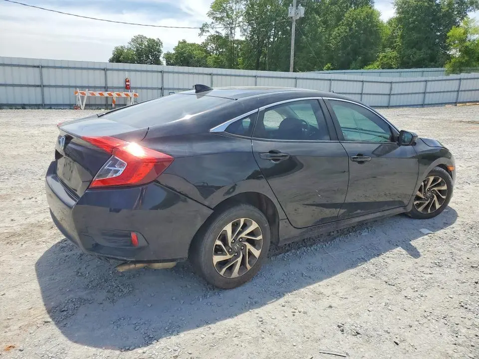2018 HONDA CIVIC EX  